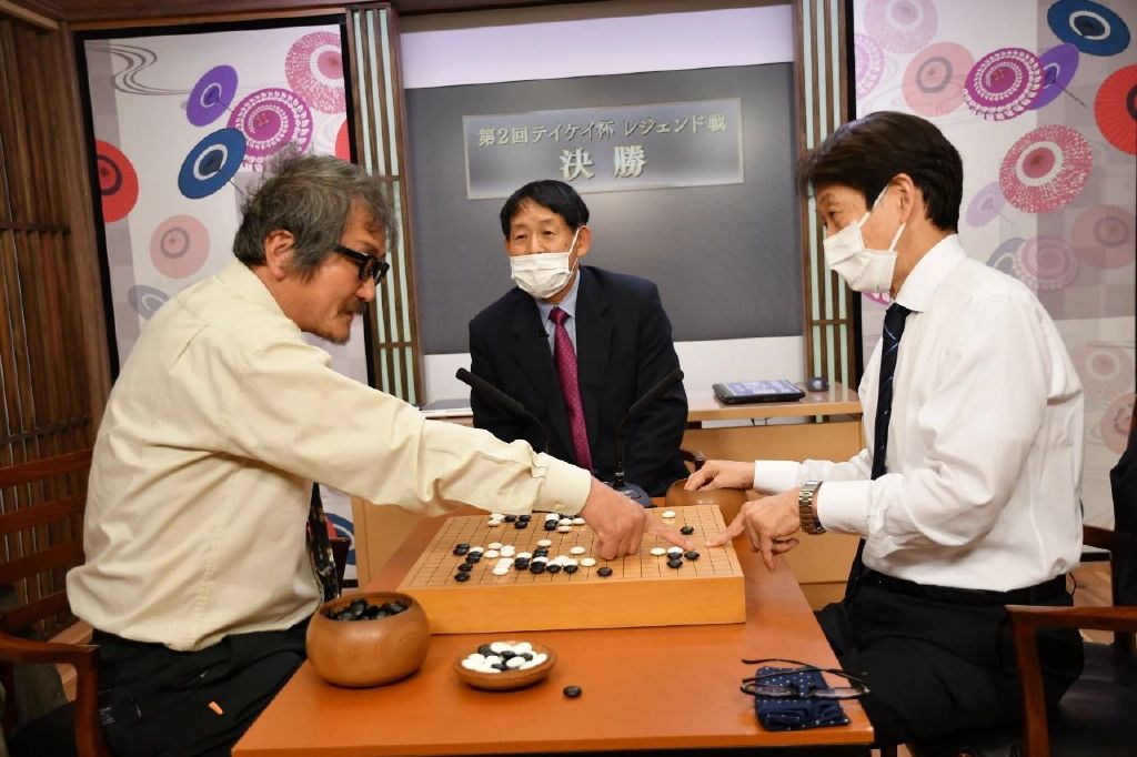 帝警传奇杯赵治勋战胜小林觉 获得生涯第76冠 - 厦门乌鹭棋院